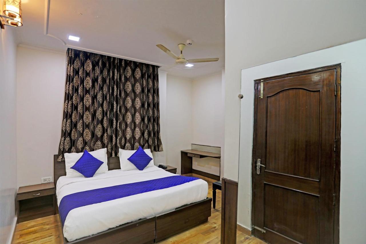 Hotel Grand Tushar - Ghaziabad Railway Station Exterior foto