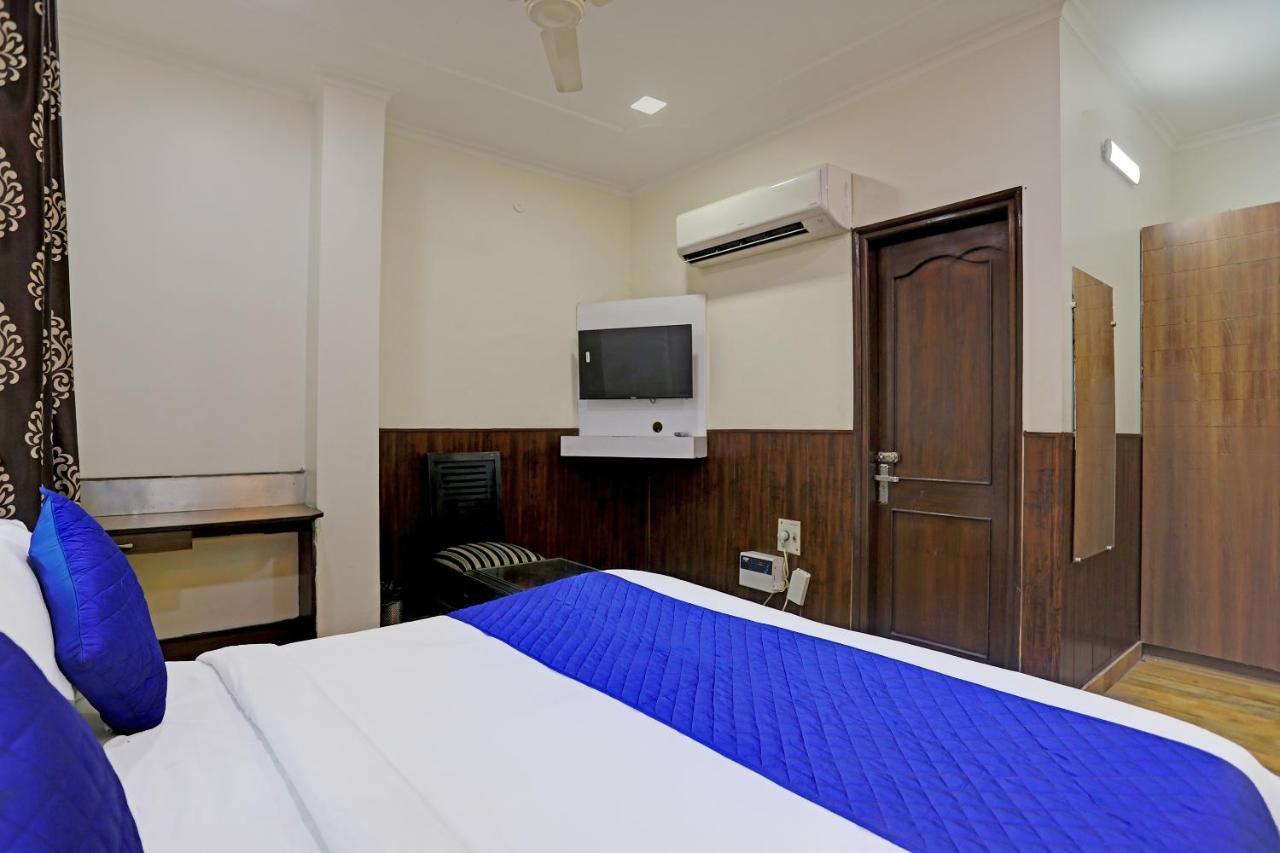 Hotel Grand Tushar - Ghaziabad Railway Station Exterior foto